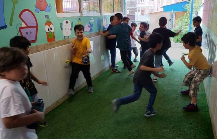 تلفیق بازی گرگ و میش با تفریق فرآیندی 1