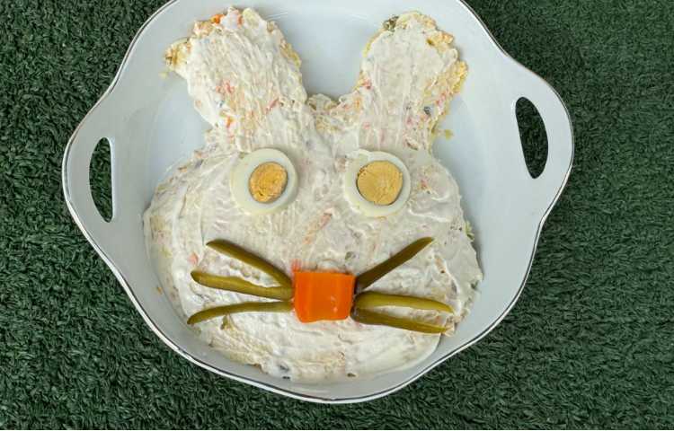 تلفیق خوانداری و ماهرشو: برای تثبیت نشانه (ر) و یادگیری استفاده از رنده الویه درست کردیم و بعد هم 5