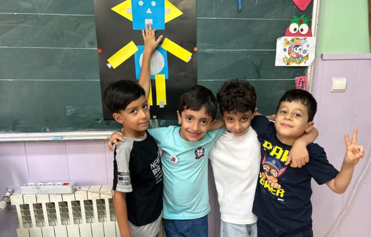 تلفیق ریاضی و دانشمند کوچک ( ربات و حواس پنج گانه )