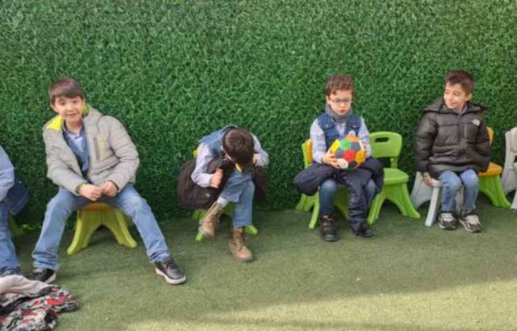 تلفیق ضرب و بازی دبستانی