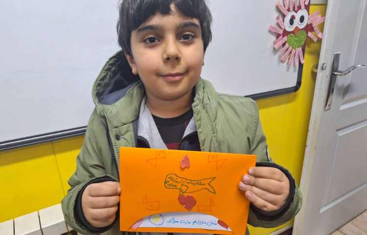 تلفیق فارسی و هنر و هدیه به مناسبت روز مادر 1