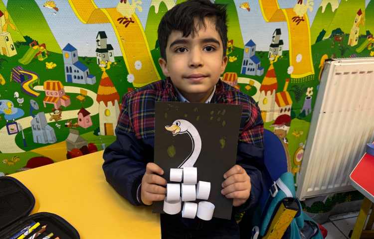 تلفیق ماهرشو و خوانداری:کاردستی قو برای تثبیت نشانه‌ی (او) 3