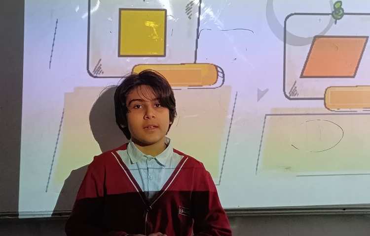 تمرین ارائه ی کلاسی درباره‌ی quadrilaterals در زنگ Math 1