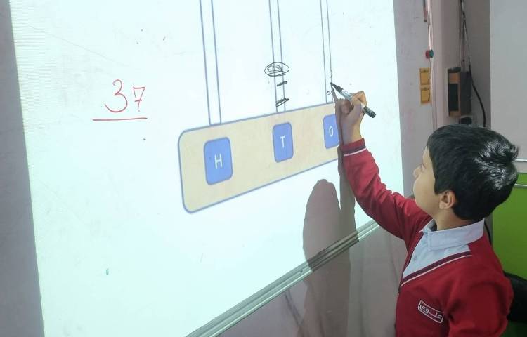 تمرین ارزش مکانی اعداد سه رقمی-زنگ Math 2