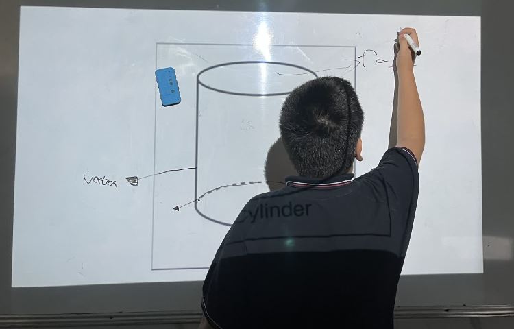 تمرین اشکال دو بعدی و سه بعدی math 4