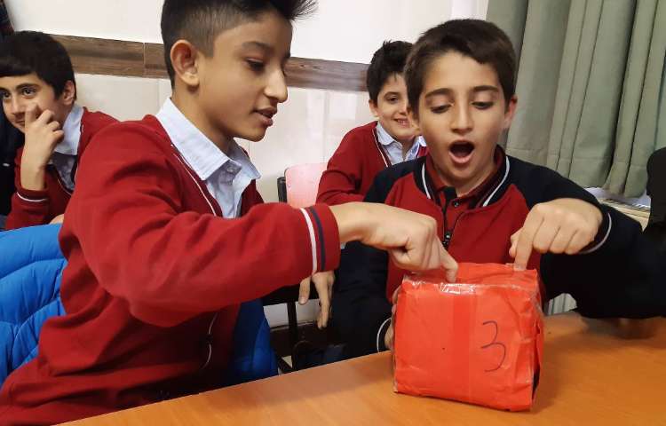 تمرین اشکال سه بعدی-زنگ Math 2