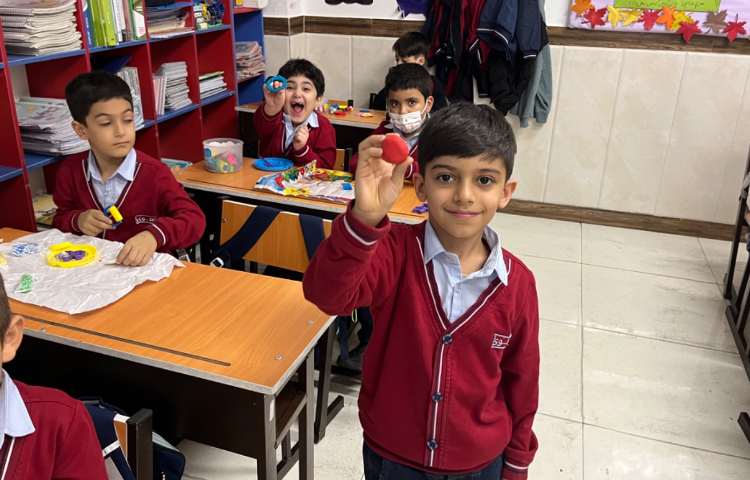 تمرین اشکال هندسی با خمیر بازی-زنگ Math 4