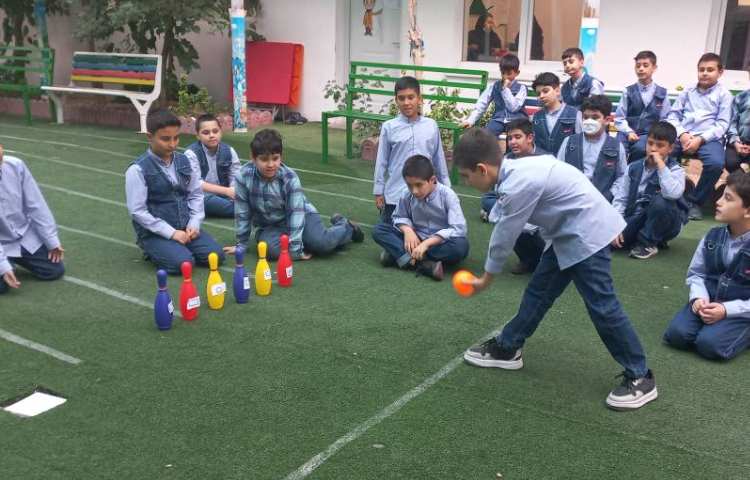 تمرین اشکال هندسی در زنگ Math-کلاس بدون دیوار 2