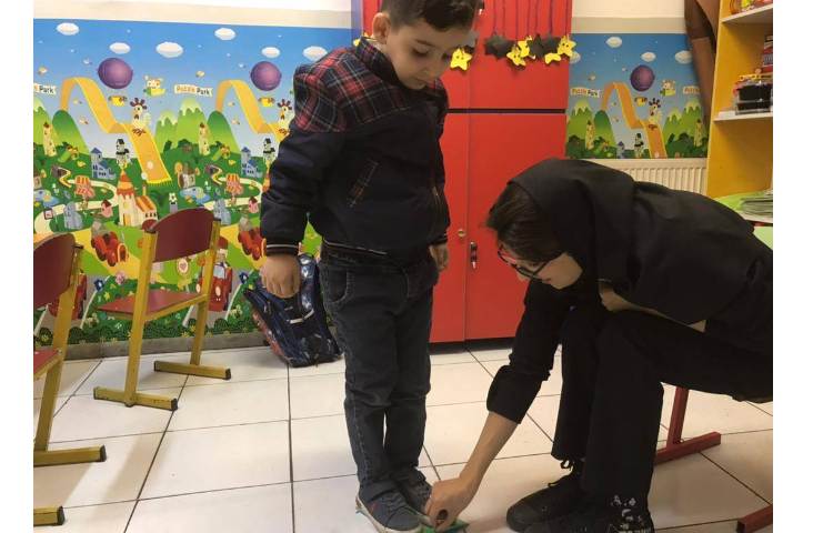 تمرین اعداد یک تا سه و بازی با فلش کارت 4