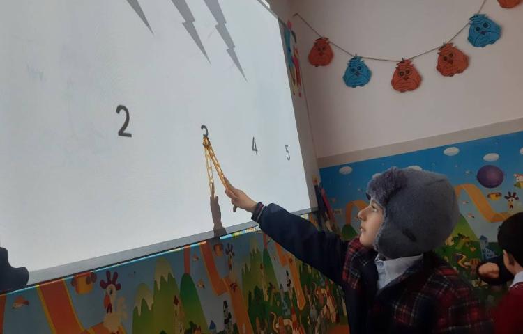 تمرین اعداد یک تا هفت-زنگ Math 4