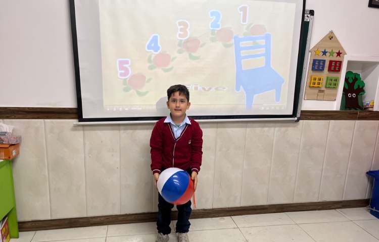 تمرین اعداد یک تا پنج-زنگ Math 6