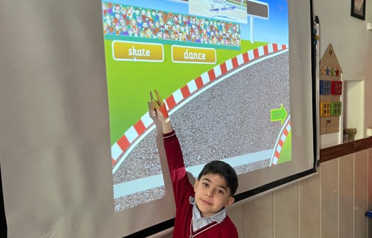 تمرین افعال حرکتی با بازی-زنگ Science