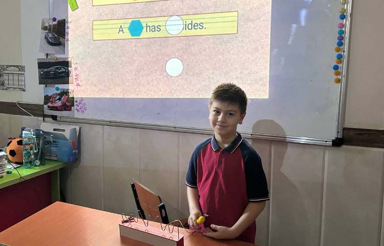 تمرین Shapes با بازی تعادلی 1