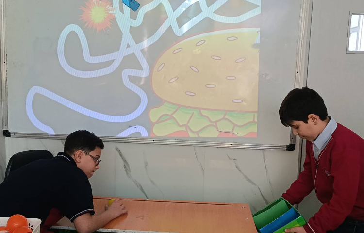 تمرین بخش‌پذیری اعداد در زنگ Math با انجام بازی خلاقانه 2