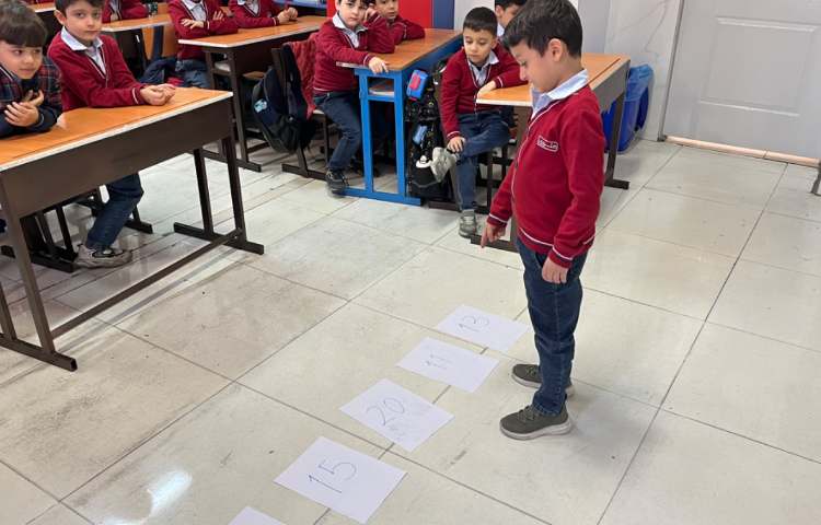 تمرین تشخیص اعداد 10 تا 20-زنگ Math 1