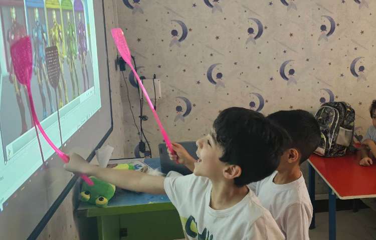 تمرین تشخیص رنگ ها همراه با بازی 4