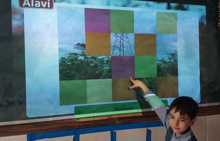 تمرین تصاویرِ تدریس شده به صورت پازل