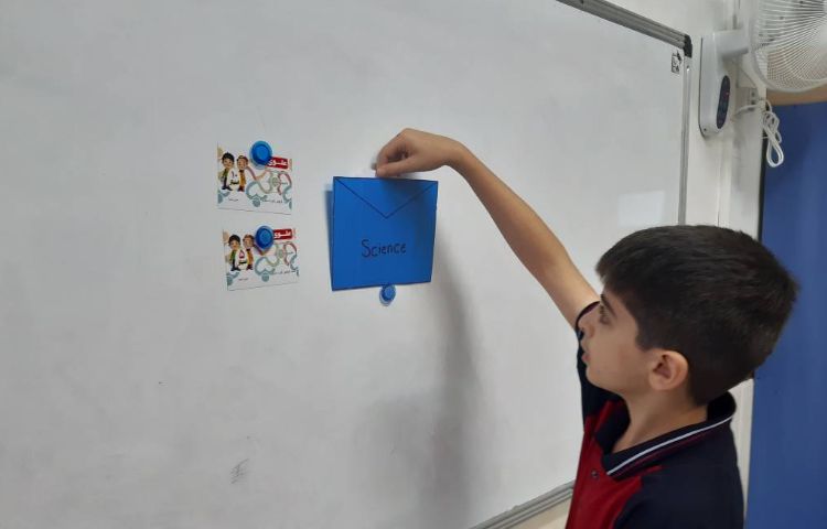 تمرین جملات جامد، مایع، گاز-زنگ Science 2