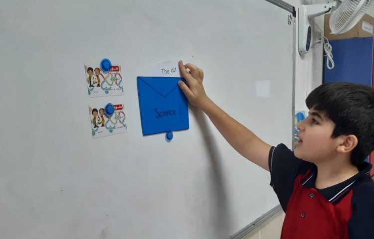 تمرین جملات جامد، مایع، گاز-زنگ Science 3