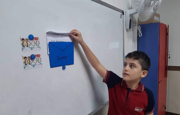 تمرین جملات جامد، مایع، گاز-زنگ Science