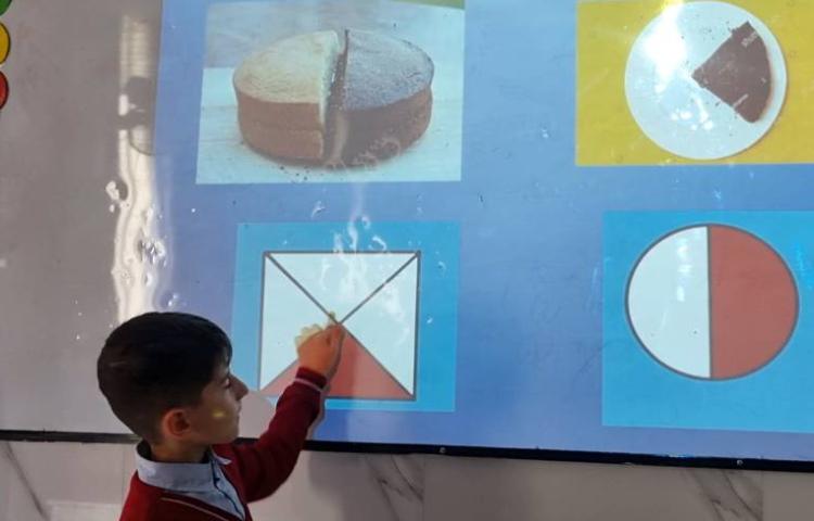 تمرین جمله‌سازی-زنگ Math 4