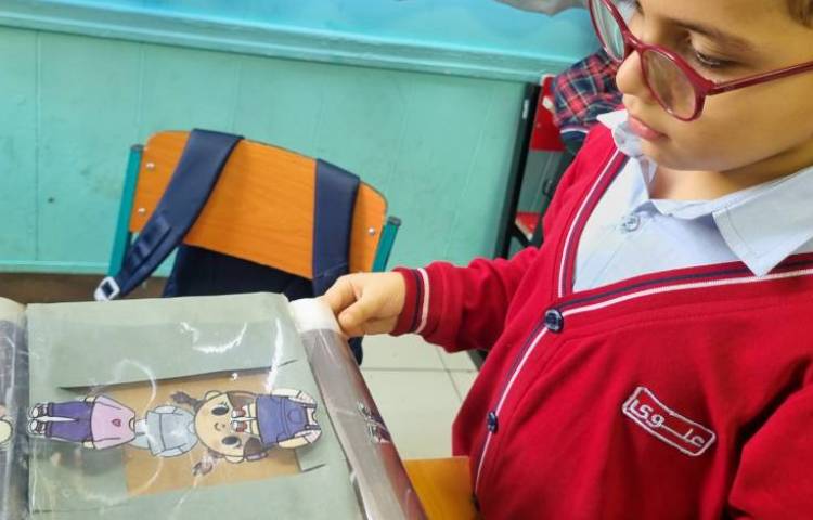 تمرین جمله سازی با استفاده از تصویر لباس های مختلف 3