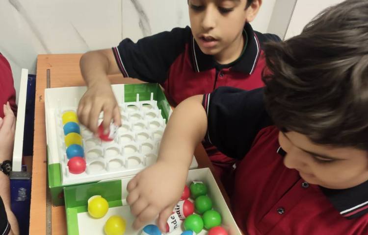 تمرین جمله سازی با انجام بازی خلاقانه در زنگ General English 5