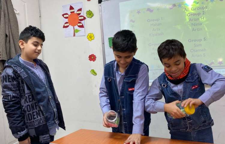 تمرین جمله سازی با بازی گروهی-زنگ General English 1