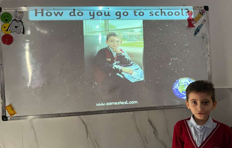 تمرین جمله‌سازی با تصاویر ساخته‌ی هوش مصنوعی-زنگ زبان عمومی 4