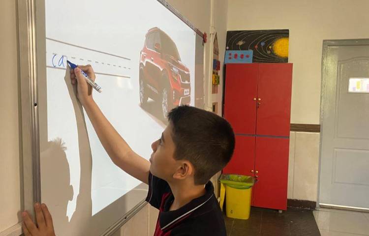 تمرین جمله‌سازی با حالات مختلف مواد-زنگ Science 1