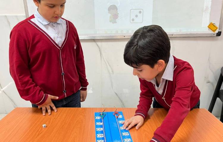 تمرین جمله‌سازی با daily routine-زنگ زبان عمومی 2