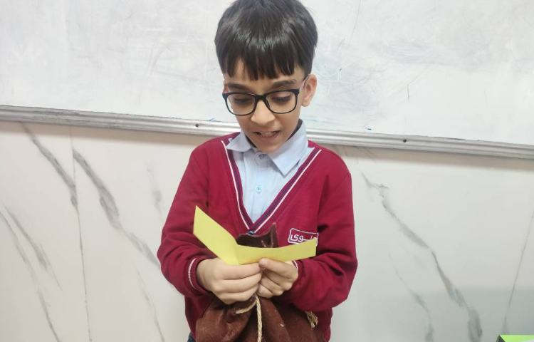 تمرین جمله سازی با ساختار Comparative Adjective در زنگ General English 1