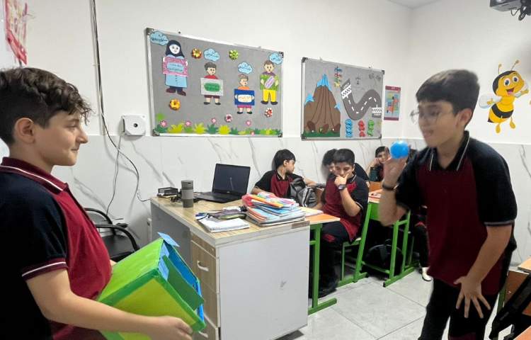 تمرین جمله سازی با ساختار Have got/Has got در زنگ General 2