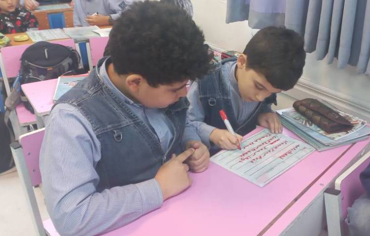 تمرین جمله سازی با can/can't 1