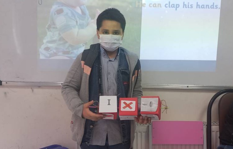 تمرین جمله سازی با can/can't 2