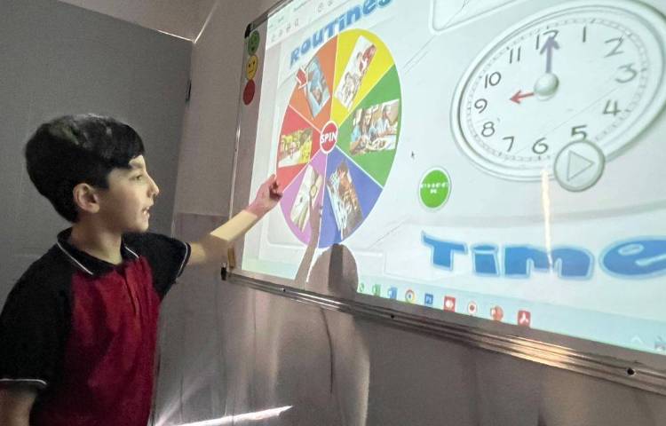 تمرین جمله‌سازی با daily routine 3