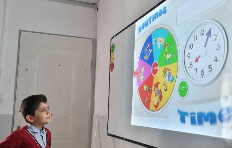 تمرین جمله‌سازی با daily routine 3