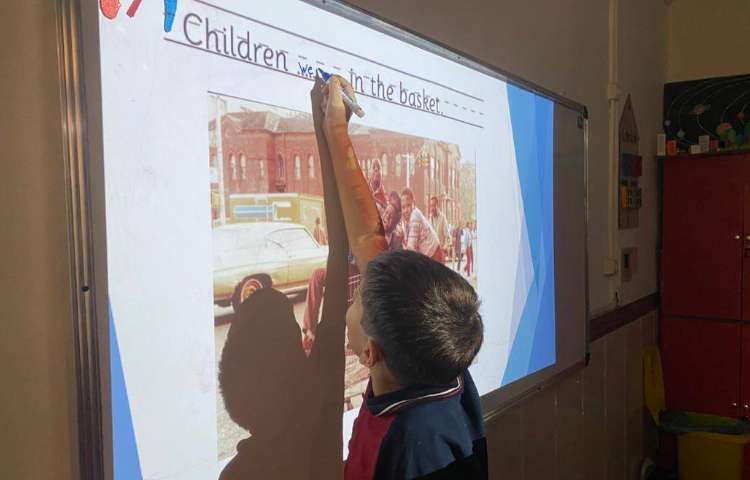 تمرین جمله‌سازی با was/ were/ weren't/ wasn't 4