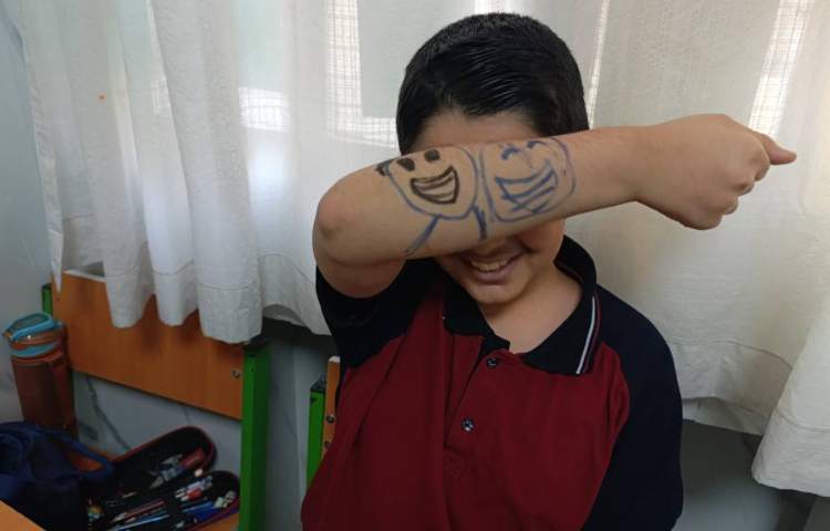 تمرین جمله سازی درباره‌ی احساسات در زنگ General English 2