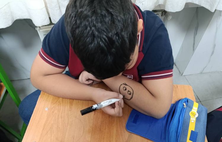 تمرین جمله سازی درباره‌ی احساسات در زنگ General English 3