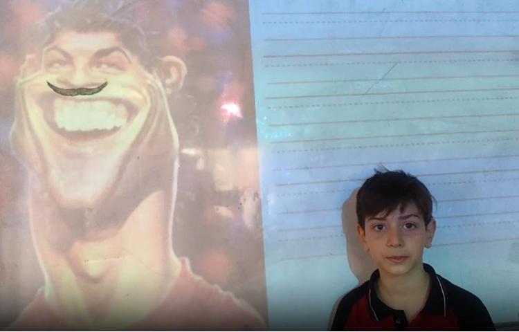 تمرین جمله سازی درباره‌ی ویژگی‌های ظاهری افراد در زنگ General 2