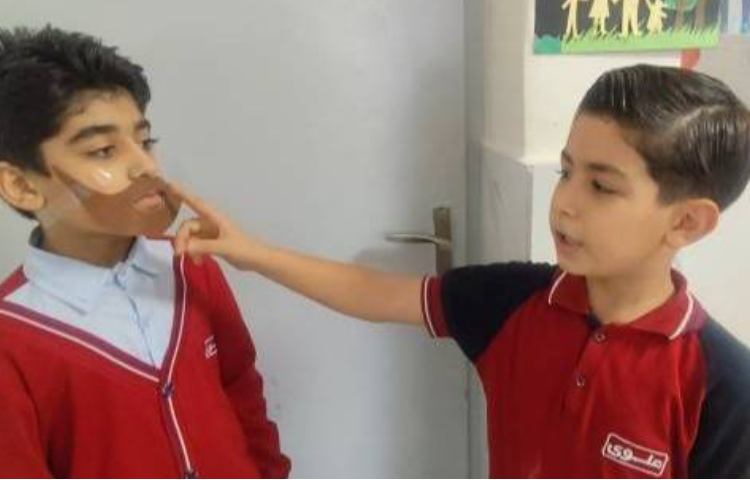 تمرین جمله سازی درباره‌ی ویژگی‌های ظاهری افراد در زنگ General