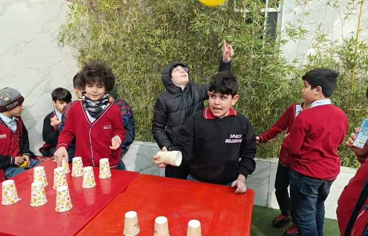 تمرین جمله سازی در Immersion/زنگ تفریح توسط معلمین زبان 2