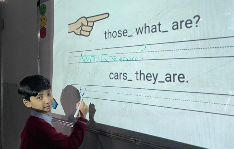 تمرین جمله‌سازی در زنگ زبان عمومی 4