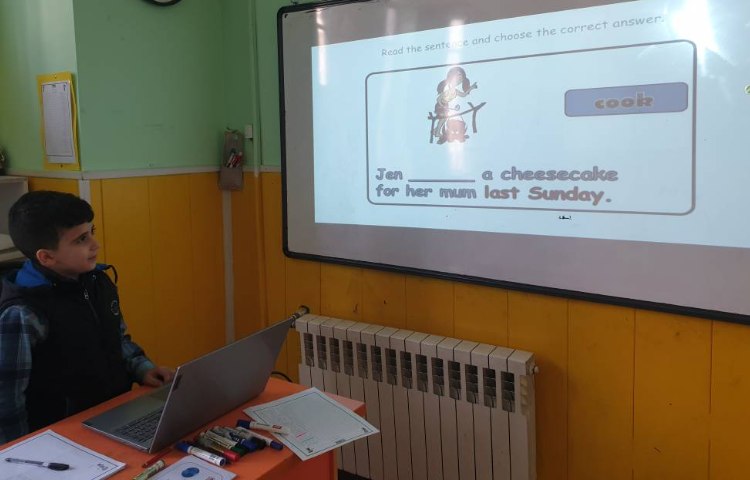 :تمرین جمله سازی زمان گذشته همراه با بازی 2