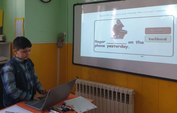 :تمرین جمله سازی زمان گذشته همراه با بازی 5