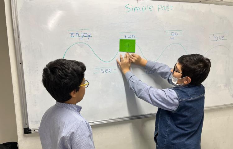 تمرین جمله سازی و سوال سازی با ساختار Simple Past 1