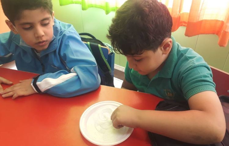 :تمرین حرف Ss کلاس گیلاس 8