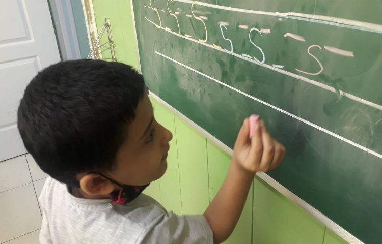 :تمرین حرف Ss کلاس گیلاس 9