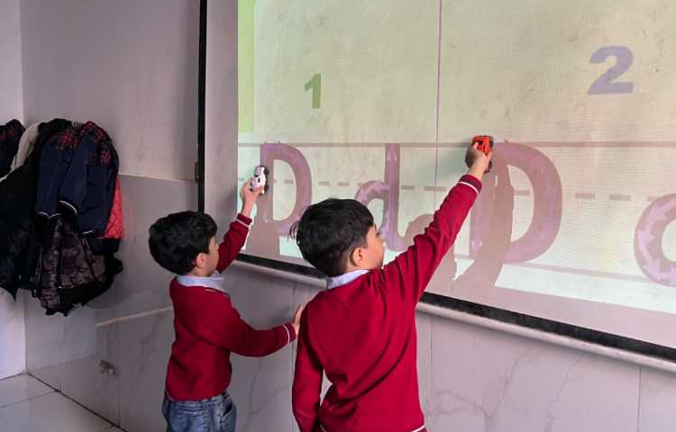 تمرین Letter Formation حرف Dd 3